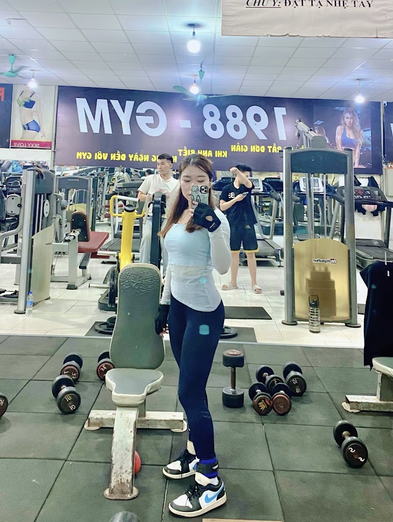 CLB GYM 1988 Mễ Trì